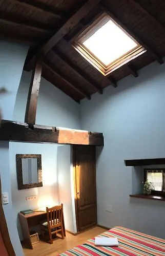 منزل ريفي A Pie De Picos Caño